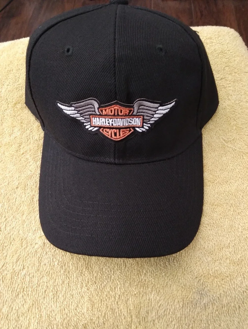 Harley-Davidson structured black